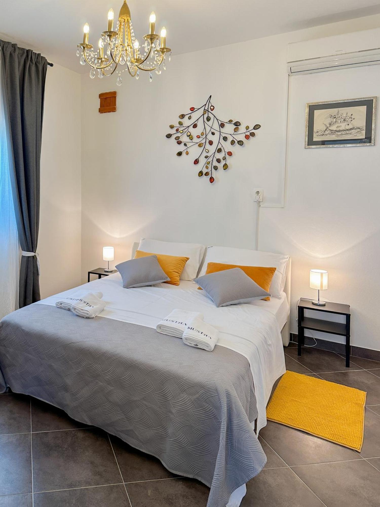 Mustra House Zadar - Private Pool & Sauna Екстер'єр фото